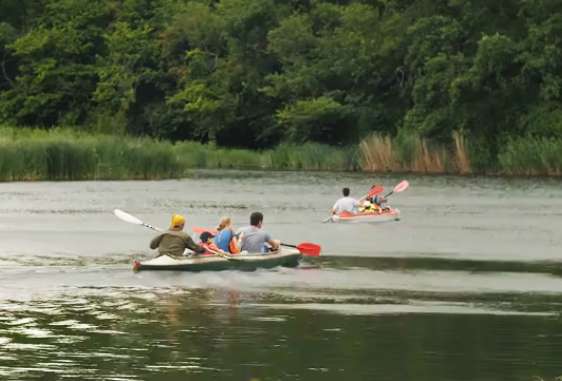 Kanufahrt auf dem See